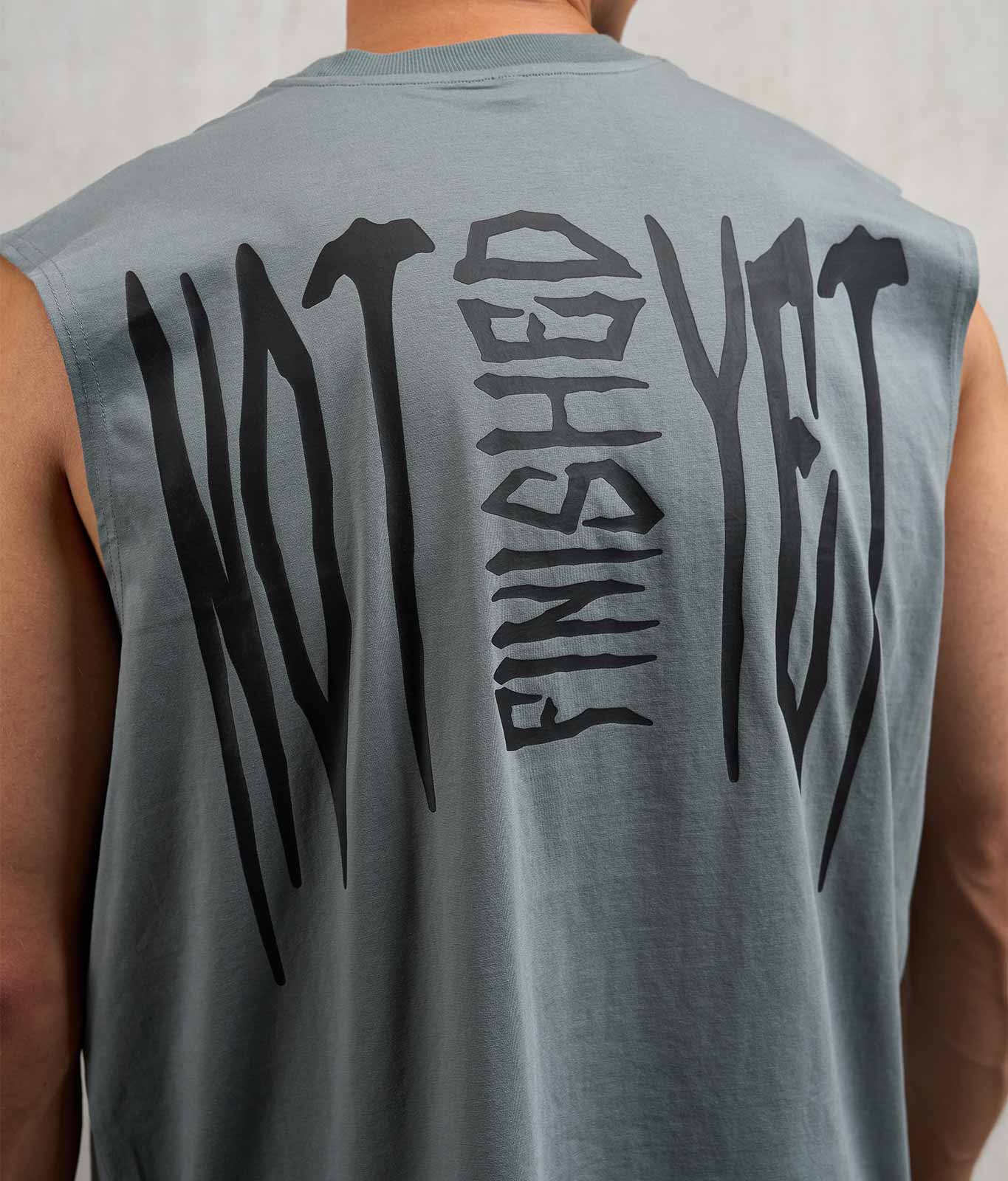 NOFY Tank Top Herren Dunkelgrau, NOT FINISHED YET Backprint Detail