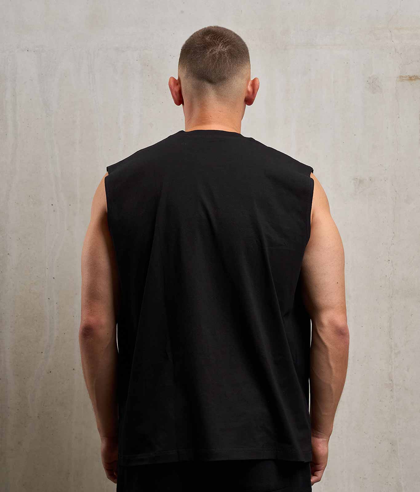 NOFY Oversize Tank Top Herren Schwarz I Am NOFY Core, Rückansicht