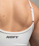 nofy-bra-top-weiss-basic-back-logo